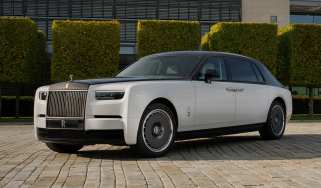 Rolls-Royce Phantom Centenary - front